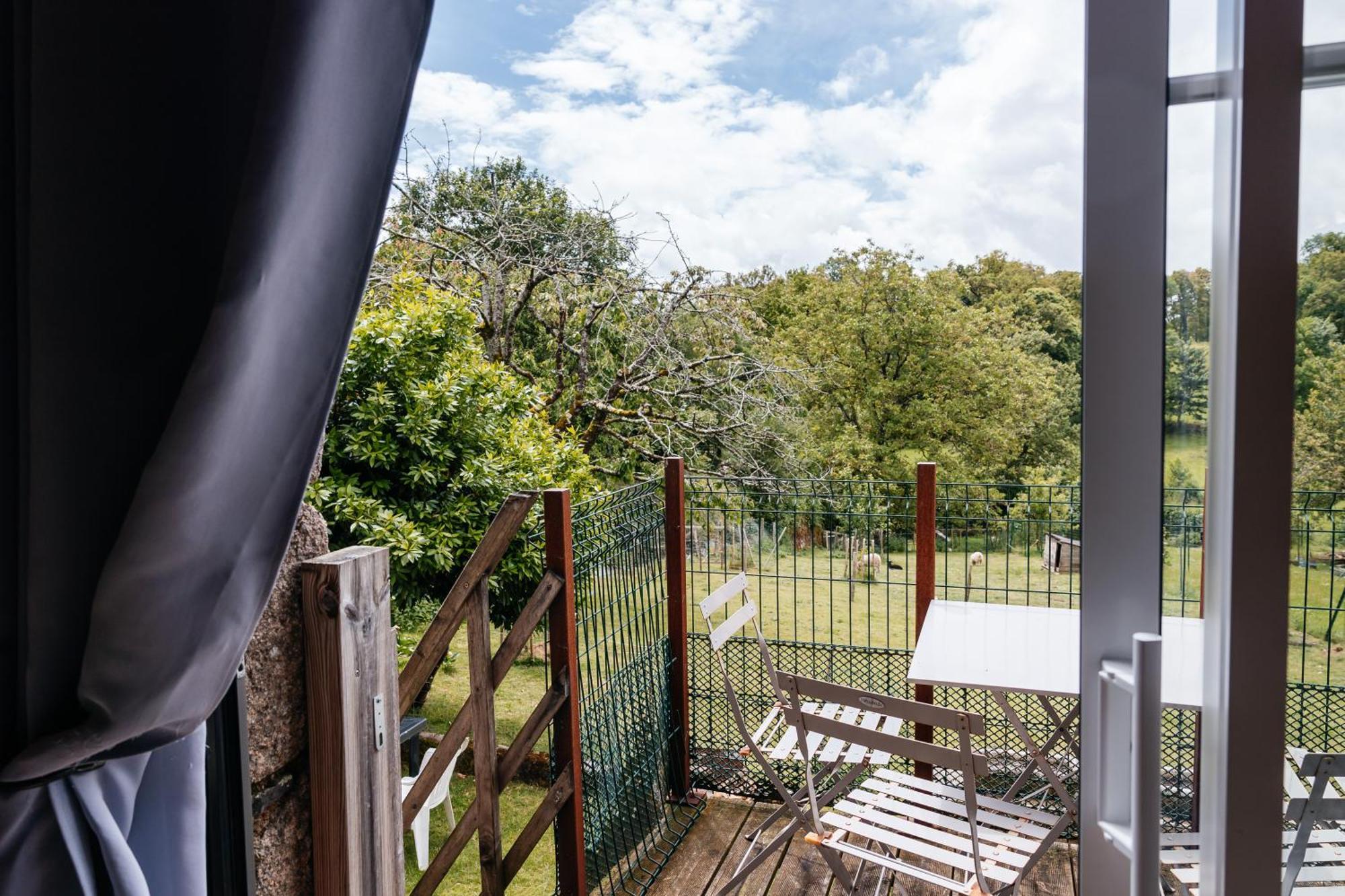 Vila Le Logis Du Prieure Les Châtelliers-Châteaumur Exteriér fotografie
