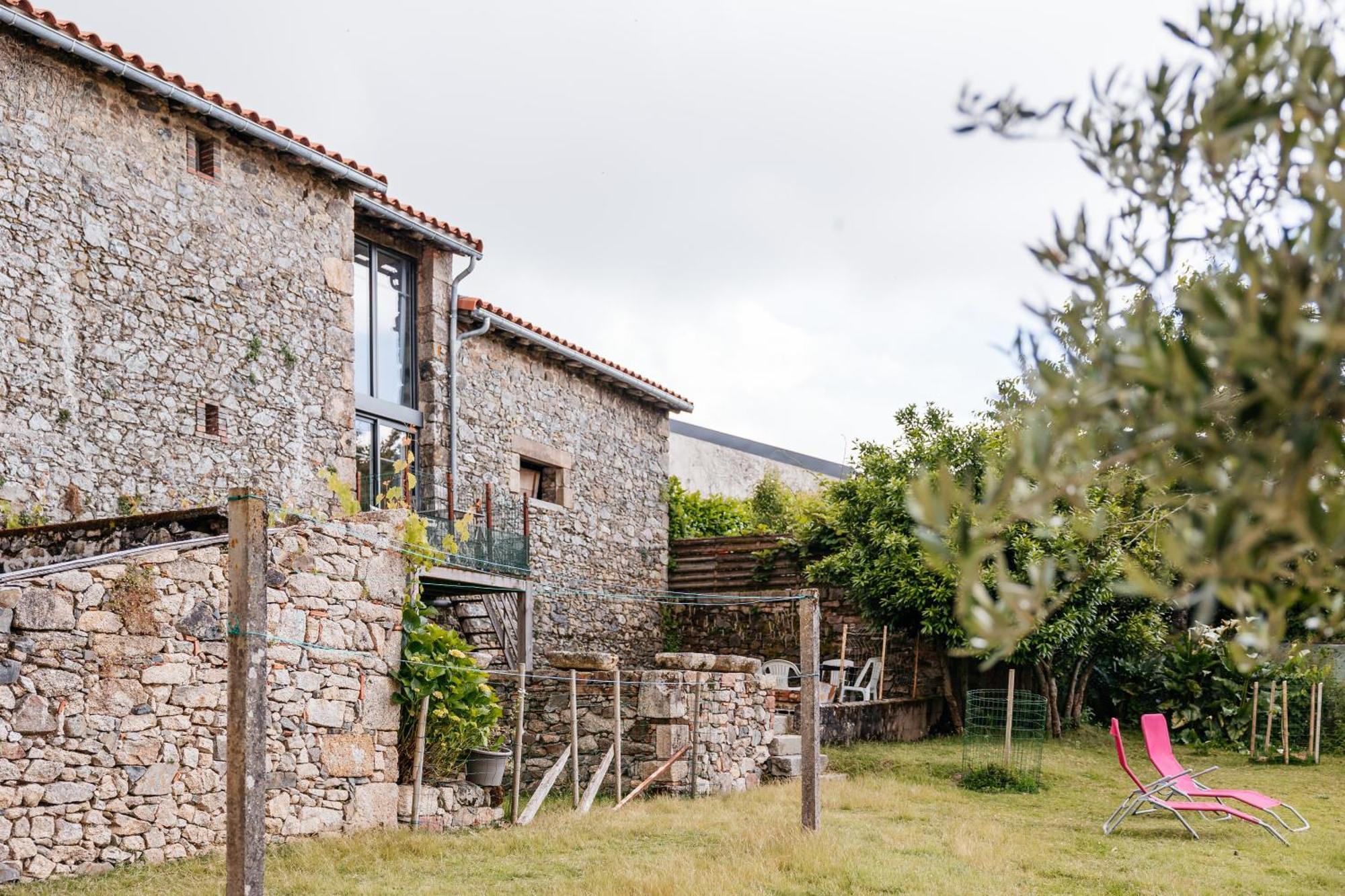 Vila Le Logis Du Prieure Les Châtelliers-Châteaumur Exteriér fotografie